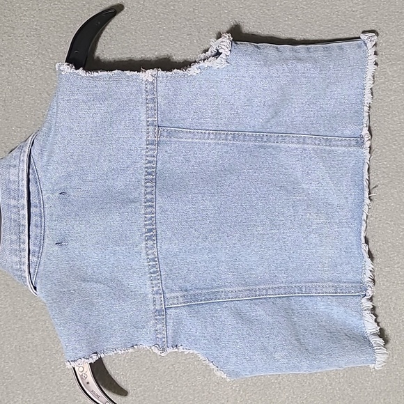 LIMITED TOO Girl's Denim Blue Jean Sleeveless Vest - Size 8 - Picture 7 of 12